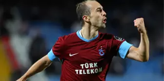 Adrian 'Bize Her Yer Trabzon' Diyerek Veda Etti