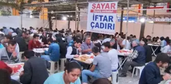 Hayırseverin İftar Çadırına Yoğun İlgi