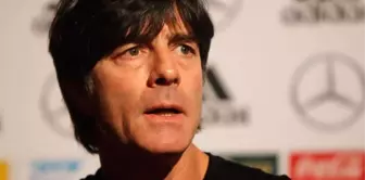 Löw'den Hakemlere Uyarı