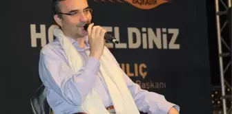 Senai Demirci: 'Bıkmadınız mı Televizyonlardaki Din Magazinliğinden'