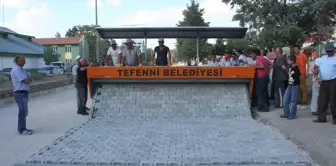 Tefenni Belediyesi Taş Döşeme Makinesi Aldı