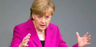 Angela Merkel Ukrayna'da