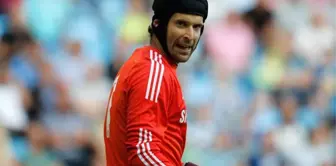 Mourinho: Cech İstiyorsa Gidebilir...