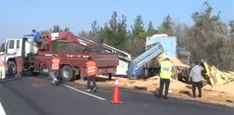 Adana'da Trafik Kazası: 2 Yaralı