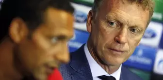 Rio Ferdinand'dan David Moyes İçin Sert Sözler