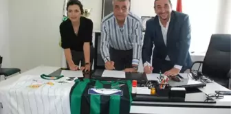 Akhisar Belediyespor'da Sponsorluk İmzaları Tamam