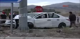 Isparta Tarım İşçilerini Taşıyan Minibüs Kaza Yaptı: 2 Ölü, 21 Yaralı