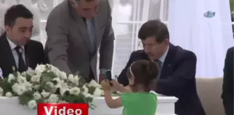 Davutoğlu, Musul Rehinesi Mesut Taşkıran'ın Düğün Törenine Katıldı