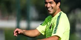 Luis Suarez'e Isırma Terapisi!