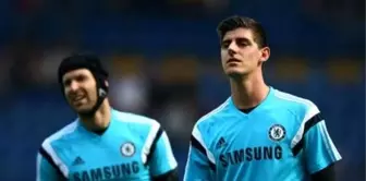 Courtois: Cech Başka Takıma Gitsin