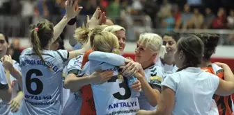 Ehf Kupası: Muratpaşa Belediyespor 37-20 Femina Vise