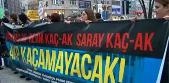 Kadıköy'de 'Cumhurbaşkanlığı Sarayı' Protestosu