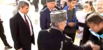 Kırım Tatar Türklerinin Lideri Kırımoğlu'na Çomü'den Fahri Doktora