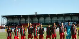 DB Belediyespor Kolları Sıvadı