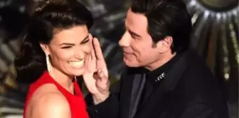 John Travolta Gets Weird With Idina Menzel At The Oscars