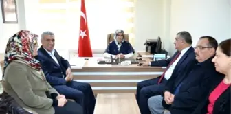 Başkan Gürkan, AK Parti Kadın Kollarını Ziyaret Etti