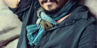 Johnny Depp Film Setinde Hastaneye Kaldırıldı