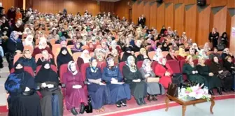 Ağrı'da 'İslam'da Kadının Yeri ve Mülteci Kadınlar' Konferansı