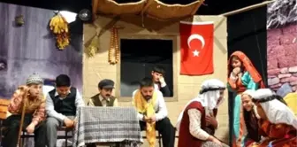 Öğretmenleri Yazdı, Öğrenciler Sahneledi