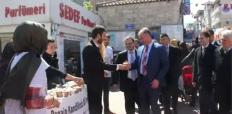 AK Parti Sinop Gençlik Kollarından Vatandaşa Kandil Simidi