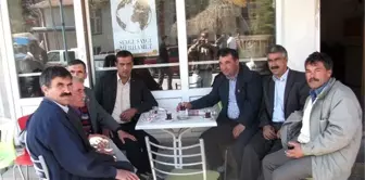 Seyitgazi'nin Mahalle Muhtarları Her Hafta Bir Araya Geliyor