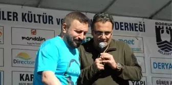 Mesut Yar Türkü Söyledi Karadenizliler Coştu