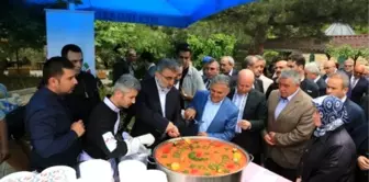 İbrahim Tennuri Hazretleri Anıldı, Hisarcık Fatih Parkı 'Pilav Şenliği'