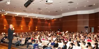 Ataşehir'de 'Nihat ile Sivrisinek Stand Up' Gecesi