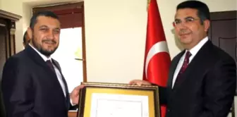 AK Parti Nevşehir Milletvekilleri Mazbatalarını Aldı