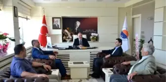 AK Parti'li Vekilden Rektöre Hayırlı Olsun Ziyareti