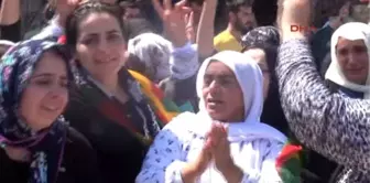 Silopi'deki Olaylarda Ölen 3 Kişi Gözyaşlarıyla Toprağa Verildi