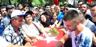 Denizli Şehidini Alkışlar ve Gözyaşlarıyla Uğurladı