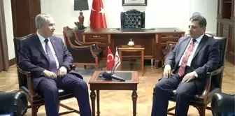 Arınç: 'Bugünkü Mkyk Toplantımızla Türkiye Cumhuriyeti'nin Seçime mi Gideceği Yoksa Yeni Bir...