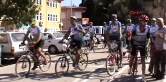 Isparta - Tek Bacağıyla Pedal Bisiklet Yarışına Katıldı