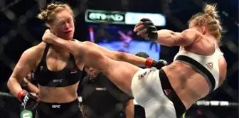 Ringlerin Kraliçesi Ronda Rousey, İlk Kez Devrildi