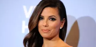 Ünlü Yıldız Eva Longoria Çölde Nişanlandı