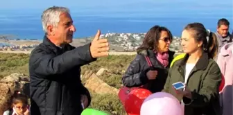 Çeşme'de Res'lere Balonlu Tepki