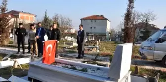 Şehidin Kabrinde Çevre Düzenlemesi