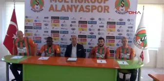 Multigroup Alanyaspor Yeni Transferlerine İmzayı Attırdı