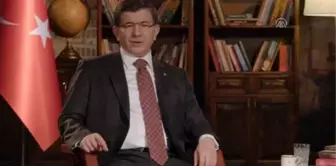 Davutoğlu: 'Demokratik Kazanımları Bir Anayasayla Taçlandırmak Şart'