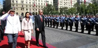 Cumhurbaşkanı Erdoğan Şili'de Resmi Törenle Karşılandı