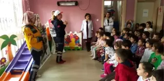 Şükran Öneyli Minikler 112'yi Görerek Öğrendi