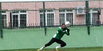 Manisa Büyükşehir Belediyespor'lu İlker Umut Dolu