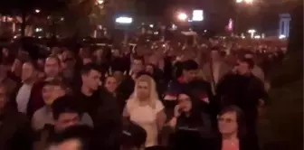 Makedonya Cumhurbaşkanı Gyoge İvanov'un Kararı Protesto Edildi