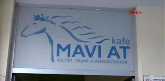 Balıkesir Ruh Sağlığı Hastalarına Destek İçin İftar Adresi Mavi At Kafe