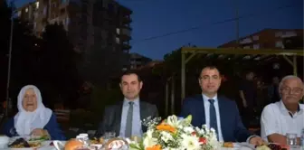 Vali Toprak İftarda Huzurevine Konuk Oldu