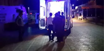 Kahta'da Otomobille Hafif Ticari Araç Çarpıştı: 2 Ölü, 7 Yaralı