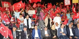 Eyyübiye Belediye Başkanı Mehmet Ekinci Demokrasi Nöbetinde