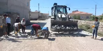 Develi'de Parke ve Asfaltlama Çalışmaları Devam Ediyor