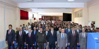 Gediz Meslek Yüksekokulu'nda '15 Temmuz Milli İrade Destanı' Konulu Fotoğraf Sergisi Düzenlendi